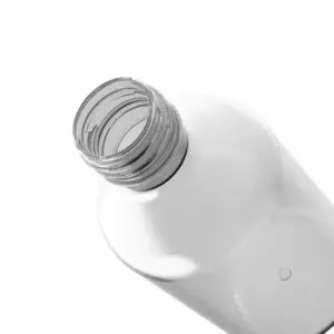 Die EPROVERA PET-Flasche von EPROPLAST zum Befüllen.